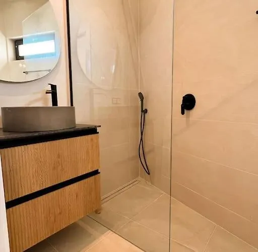 Luxury House Front Line Holiday home *